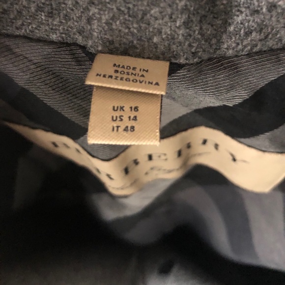 Burberry Gibbsmoore Wool Blend Coat - Picture 8 of 8